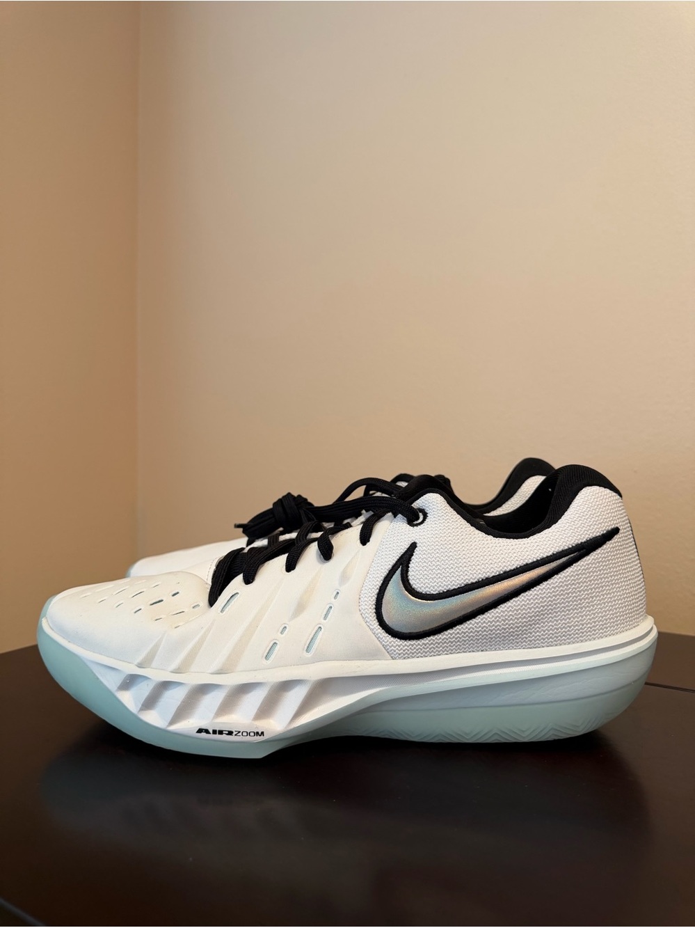 Nike Zoom GT Cut Academy 2
White Glacier Blue Size 12